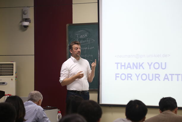 David Fortus教授和Knut Neumann教授来NBA直播8
访问交流XG857